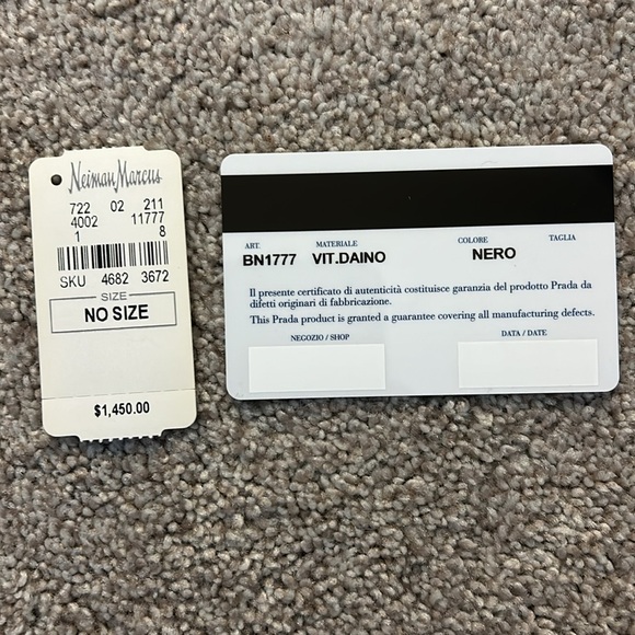 Black leader Prada bag with gold hardware - Picture 13 of 14